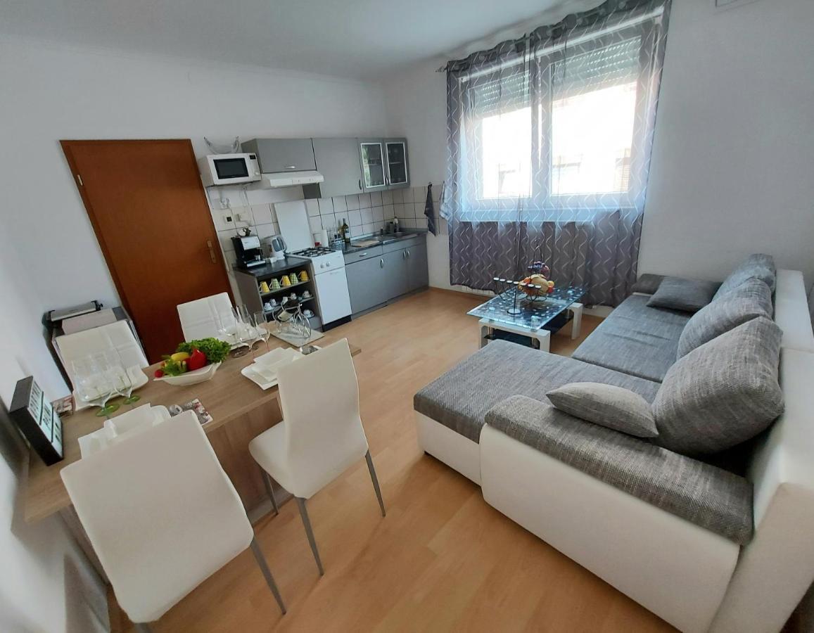 Apartman Palma Marinici  Extérieur photo